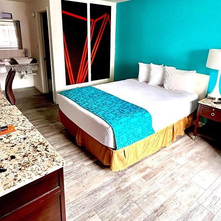 Howard Johnson By Wyndham Downtown Рино Экстерьер фото